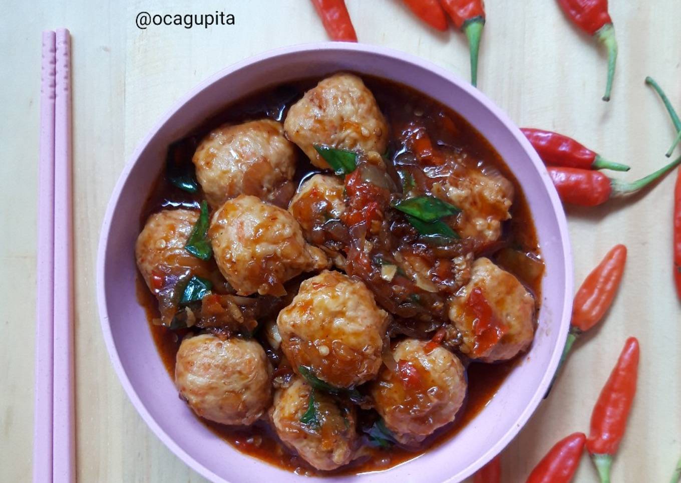 Bakso lohoa tumis pedas