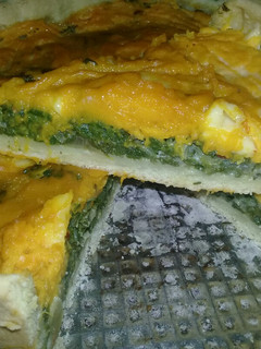 Una foto de Tarta mixta kabutia y acelga