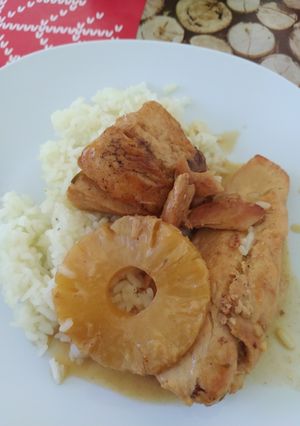 Una foto de Pollo al ananá DelNes
