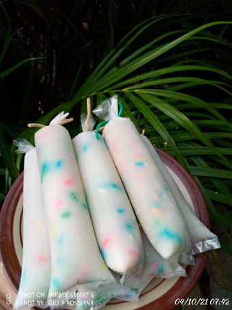 Resep Es lilin susu meses yang Enak