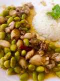 Puntillitas en su salsa con edamame (habas de Soja)