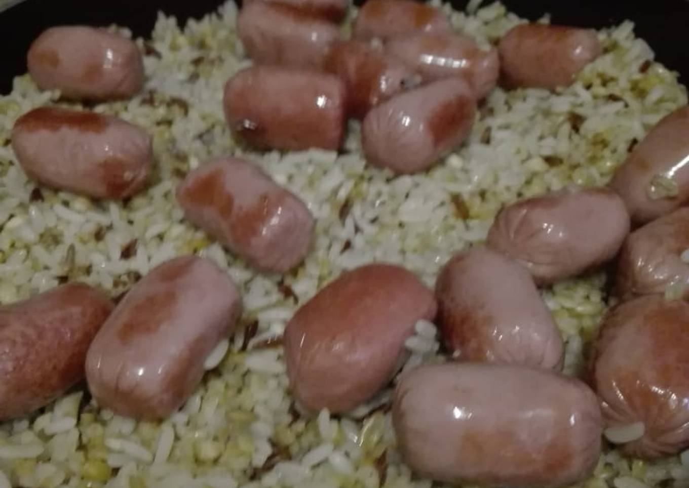 Arroz integral con salchichas