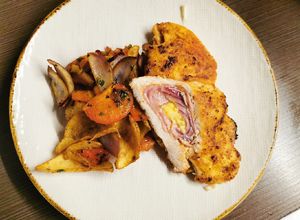 Kuruc pecsenye, serpenyős burgonyával recept fotója