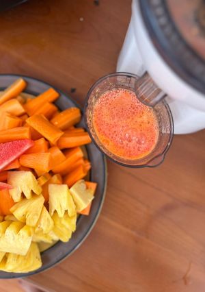 Hình của món Nước Ép Thơm + Cà Rốt + Dưa Hấu.