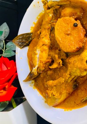 চিকেন কষা (Chicken Kosha recipe in Bengali) রেসিপির প্রধান ছবি