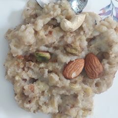 A picture of Poha banana halwa.