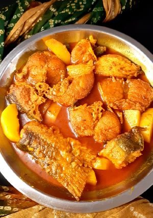 আলু দিয়ে আড় মাছের ঝোল রেসিপির প্রধান ছবি