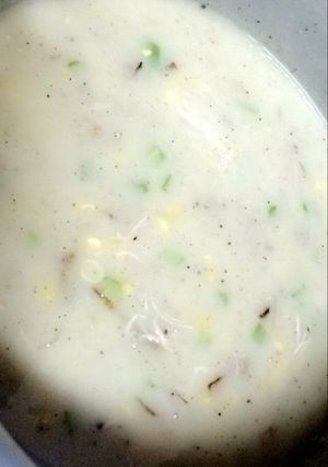 صورة لوصفة شوربة الذرة و الدجاج