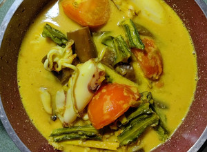 Gambar Sotong Masak tempoyak cili api