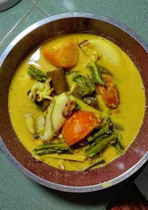 Gambar Sotong Masak tempoyak cili api