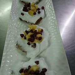 A picture of Bread & Fruits Packet.