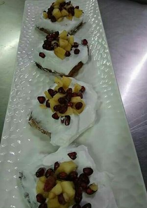 A picture of Bread & Fruits Packet.