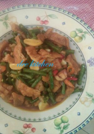 Foto resep Tumis kacang panjang campur tahu