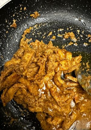 A picture of Chicken Shawarma.