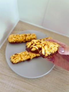 A picture of Crispy Rice Bars 🍫.