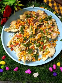 રોસ્ટેડ ખિચીયા પાપડી ચાટ (Roasted Khichia Papdi Chaat Recipe In Gujarati) રેસીપી મુખ્ય ફોટો