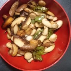 A picture of Sauted mushroom.