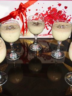 عکسی از دستور کوکتل شکلات و موز 😋🥰