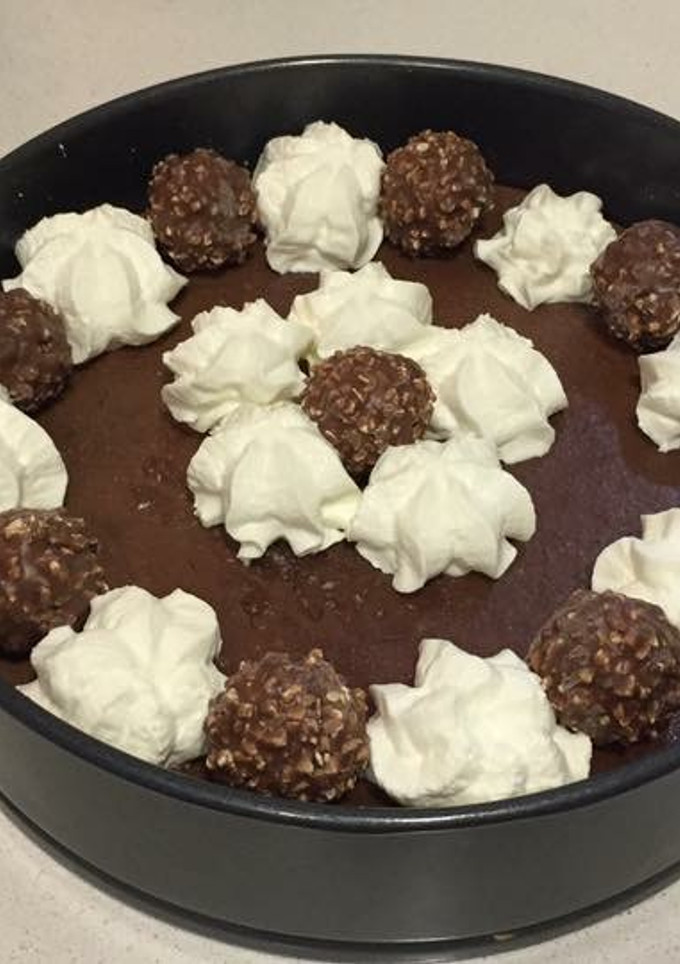 Una foto de Tarta Ferrero rocher sin horno