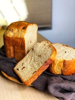 Una foto de Pan dulce con dátiles en panificadora del Lidl 2020
