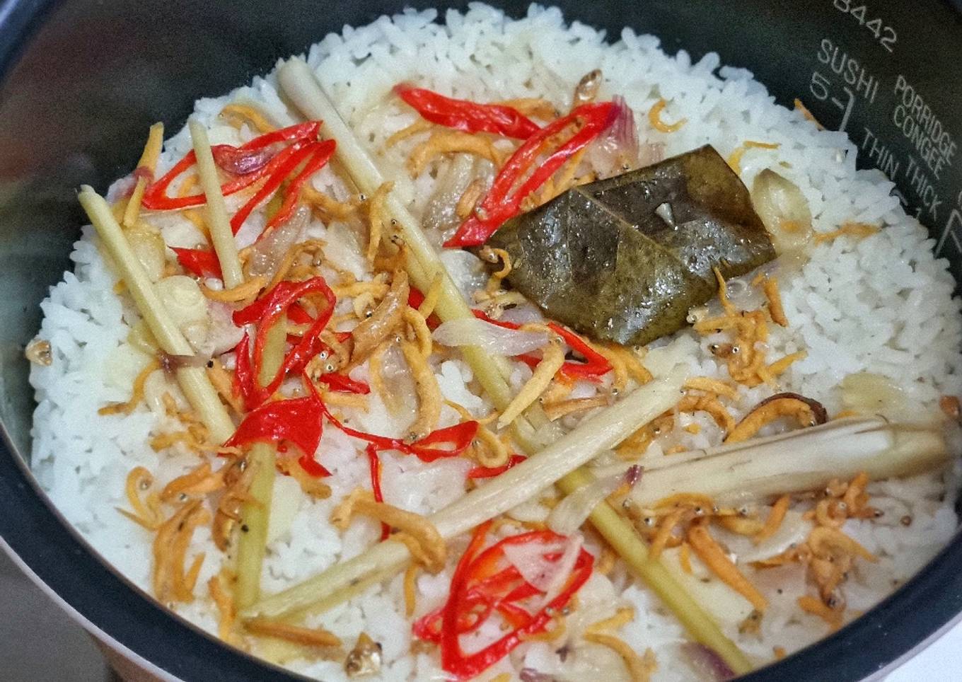 Nasi liwet rice cooker