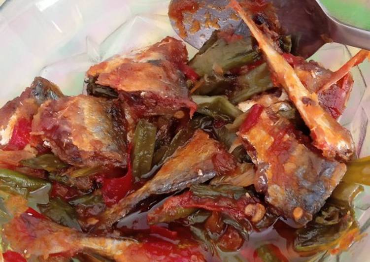 Cara mudah mengolah Sambel ikan asin kacang panjang yang Enak Banget