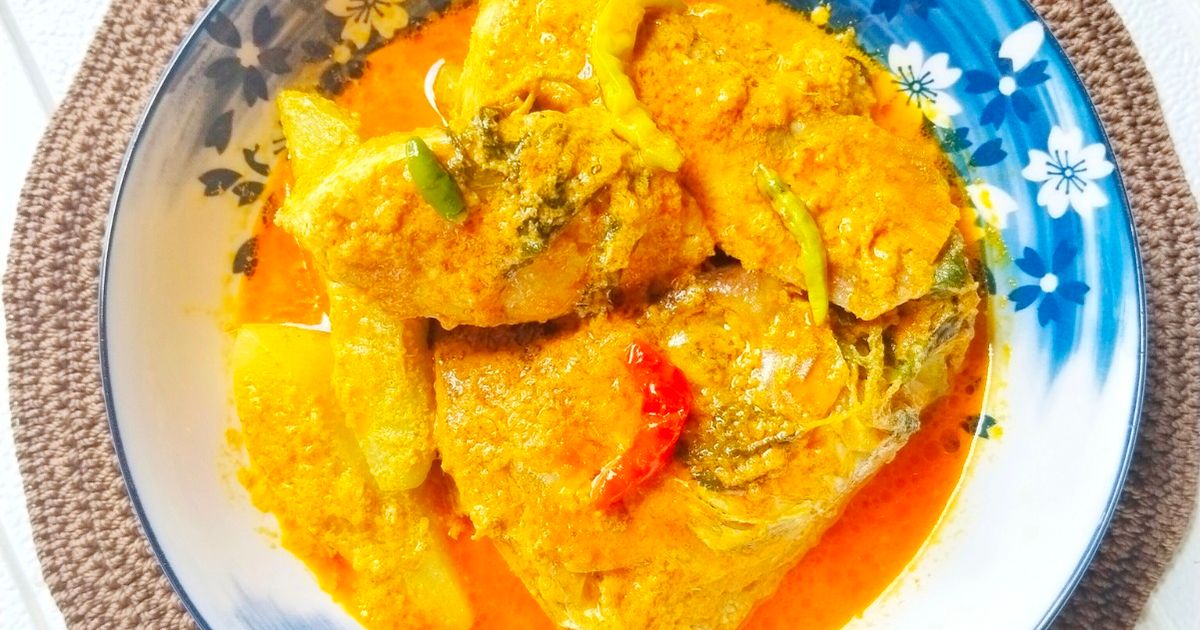 Gulai Kare Pedas Labu Siam Ikan Capa