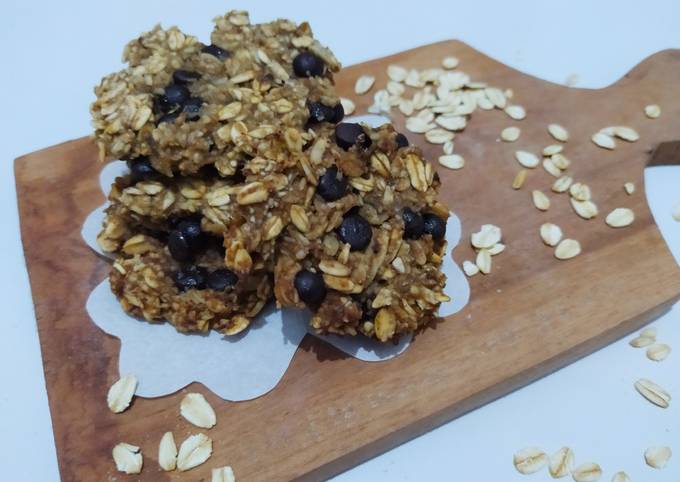 Banana Oatmeal Cookies