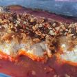 Bacalao con cebolla caramelizada y almendras fritas