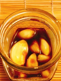 日式醬油漬蒜頭 的食譜成品照片