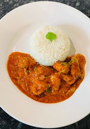 A picture of Butter Chicken (Murgh Makhani).