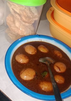Foto resep Semur Telor Kentang Sederhana
