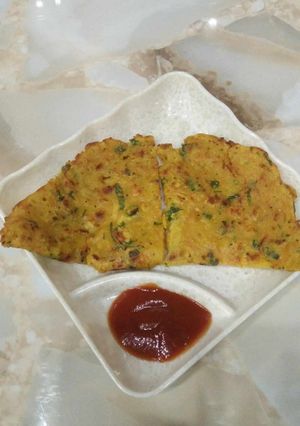 A picture of 20 min breakfast vegetable besan cheela.