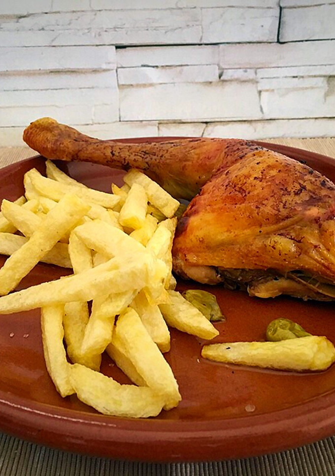 Una foto de Pollo al cava