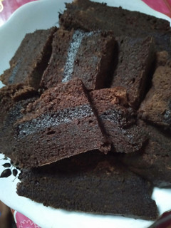 Foto resep Brownis kukus lembutt,nyoklaat bingiitttss..😋😋
