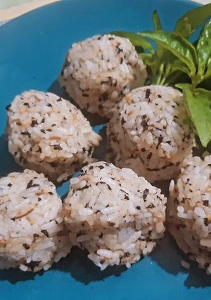 Foto resep Korean Rice Ball (Jumeokbap)