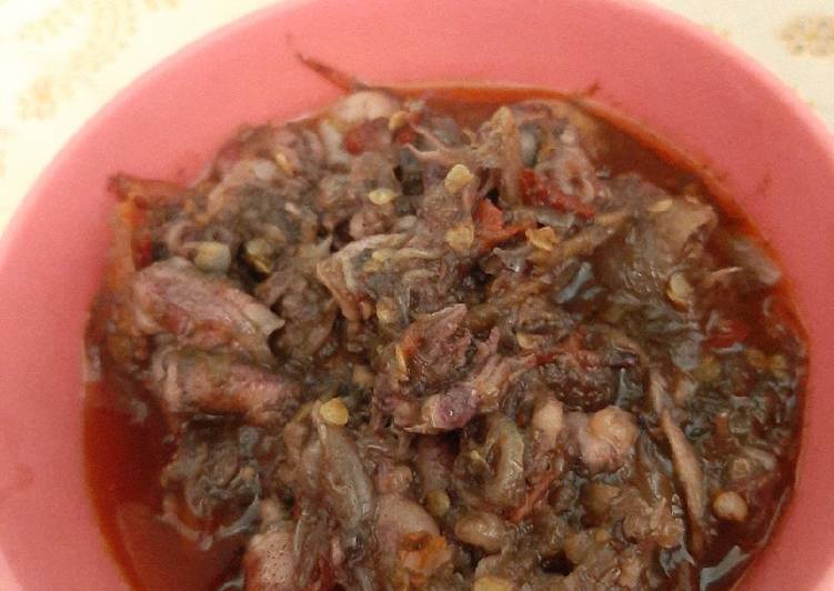 Resep Sambal Baby Cumi Hot Melotot, Lezat Sekali