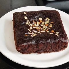 A picture of Chocolate brownie without oven.