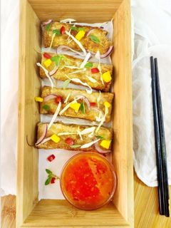Una foto de Rollitos de primavera de cerdo con masa Brick