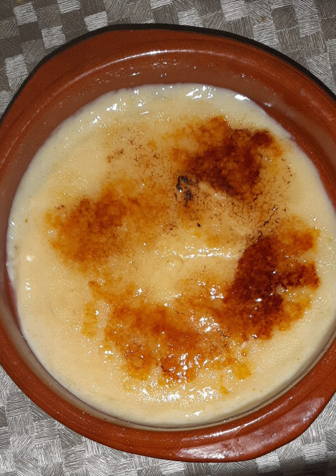 Una foto de Crema Catalana 💛