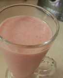 Jugo de avena con fresas