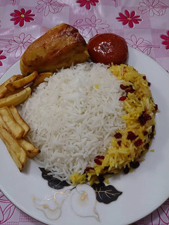 عکسی از دستور زرشک پلو با مرغ