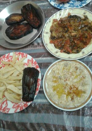 صورة لوصفة مقالي ومتبل وبيتنجان بندورة