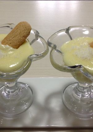 Una foto de Postre de coco y vainilla