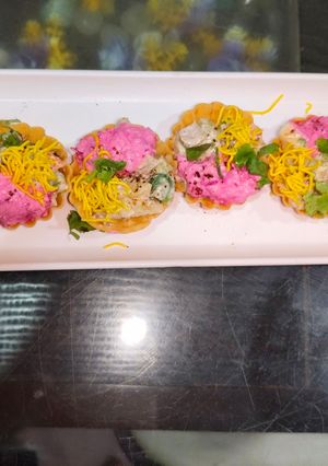 A picture of Colourful fireless vegetable canapes chat.