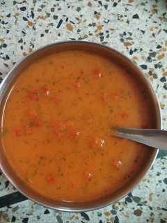 A picture of Tomato soup.