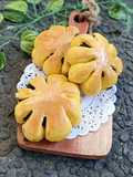 Roti Manis Labu Kuning (Isi Selai Anggur)