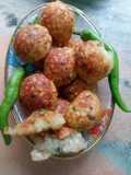 Sabudana Vada (Maharashtrian Sago Fritters)