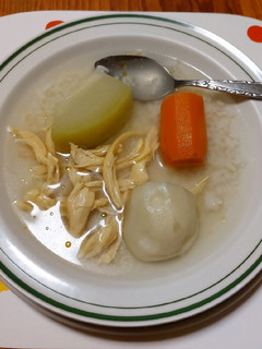 Una foto de Caldo de pollo para enfermedad estomacal
