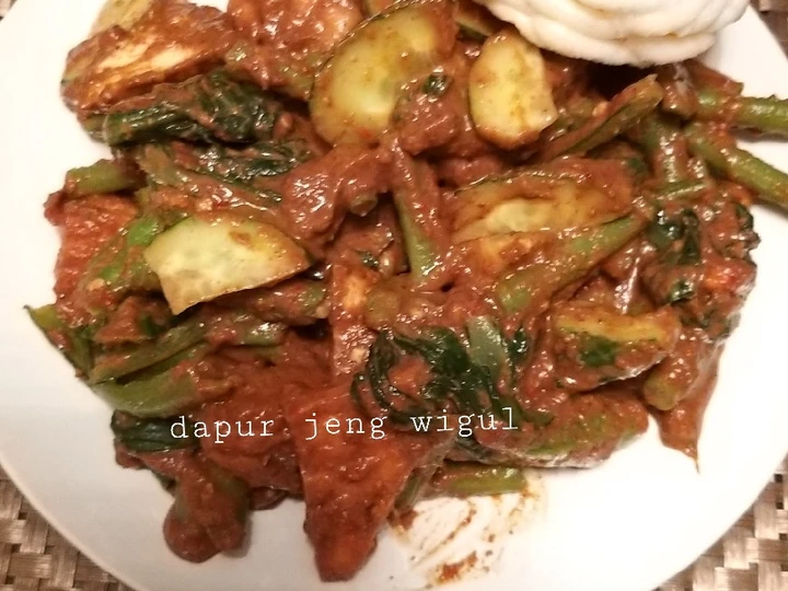 Cara Gampang Menyiapkan Resep Rujak petis yang Sempurna Anti Ribet, Bikin Ngiler